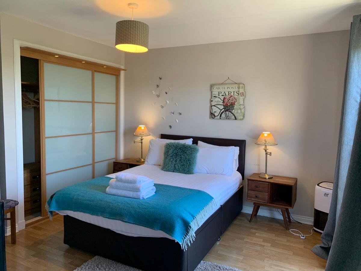 5 Bedroom Central Penthouse Apartment Edinburg Exteriör bild